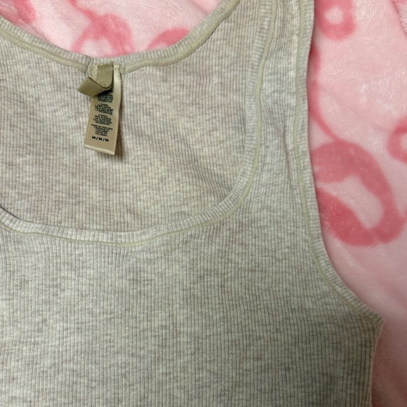 Skims Tank Top - Picture 6 of 8